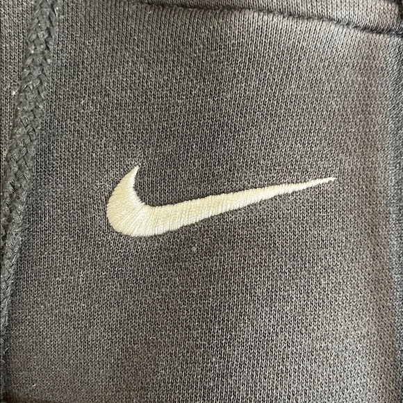 Nike Classic Mini Swoosh Oversized Black Hoodie Embroidered Logo Pullover Size M - Picture 6 of 11